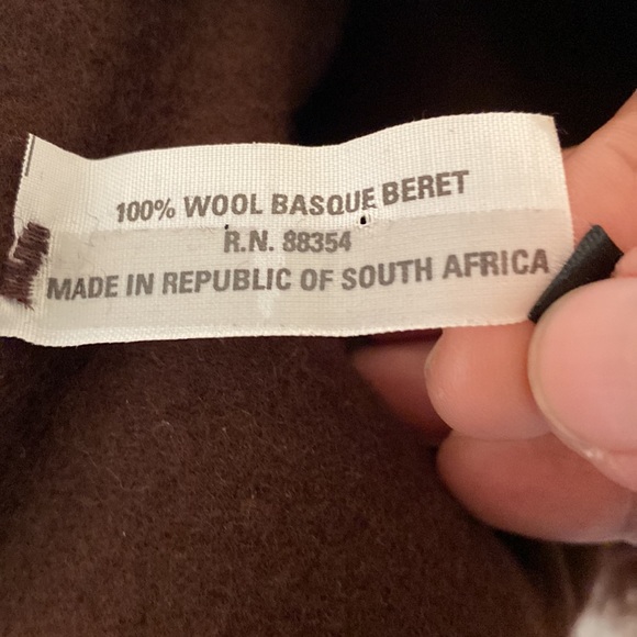 A Brod Wool and Feather Basque Beret Burgundy - Picture 7 of 7